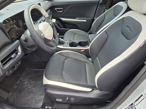 New 2026 Kia K4 GT-Line FWD image 6