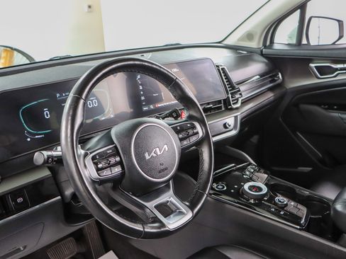 Used 2023 Kia Sportage EX image 22