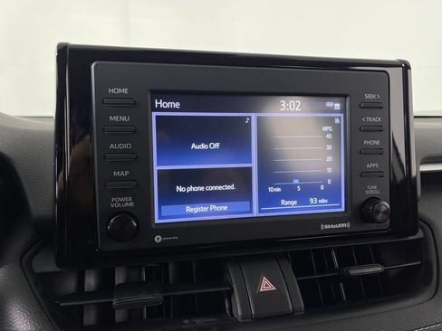 Certified 2022 Toyota RAV4 LE FWD image 20