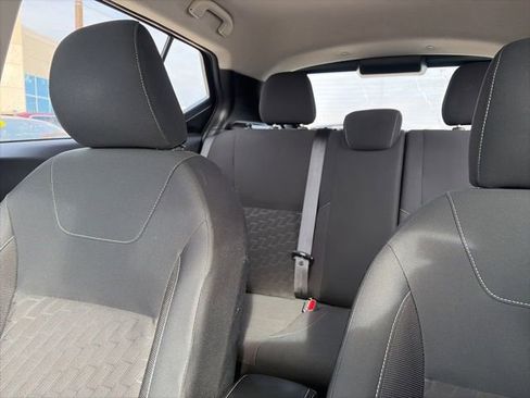 Used 2023 Nissan Kicks SV image 27