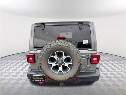 Used 2021 Jeep Wrangler Unlimited Rubicon image 6