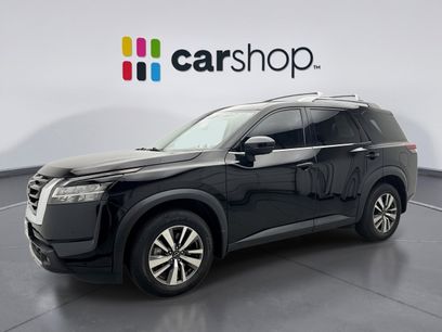 Used 2022 Nissan Pathfinder SL