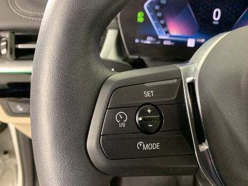 Used 2025 BMW X1 xDrive28i w/ Technology Package image 21