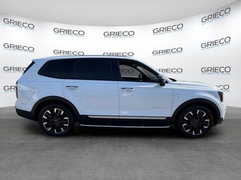 Used 2024 Kia Telluride SX FWD image 8