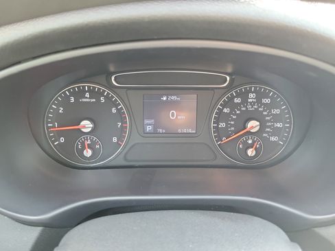 Used 2020 Kia Sorento LX image 25