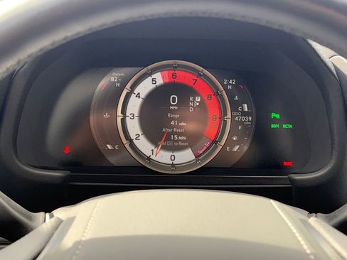 Used 2018 Lexus LC 500 Coupe w/ Performance Package image 14