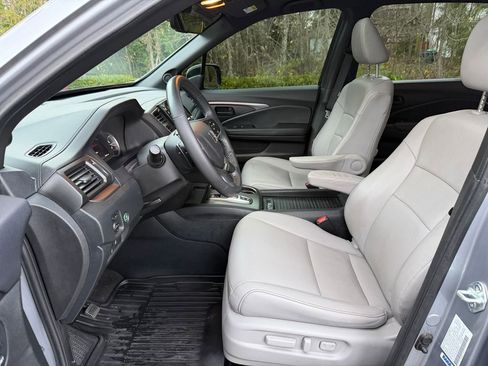 Used 2022 Honda Passport EX-L image 11