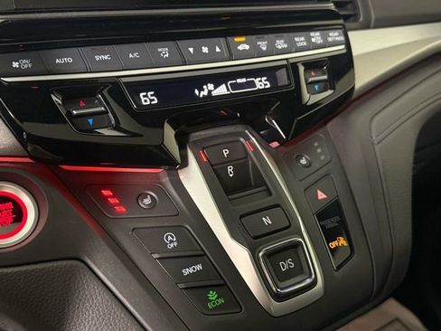 Used 2025 Honda Odyssey Sport-L image 26