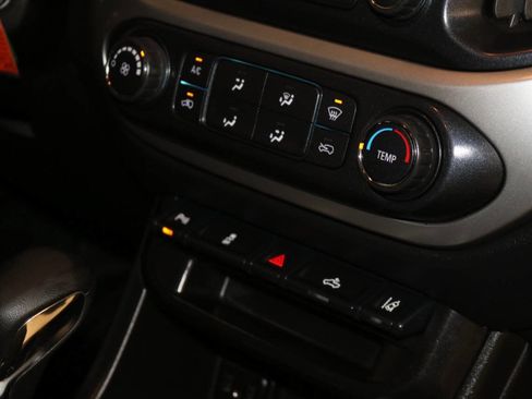 Used 2022 Chevrolet Colorado LT w/ Fleet Safety Package image 47