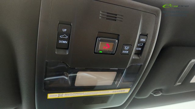 Used 2025 Lexus UX 300h FWD w/ Accessory Package (Z1) image 64