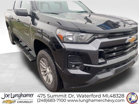 Used 2023 Chevrolet Colorado LT w/ LT Convenience Package II image 3