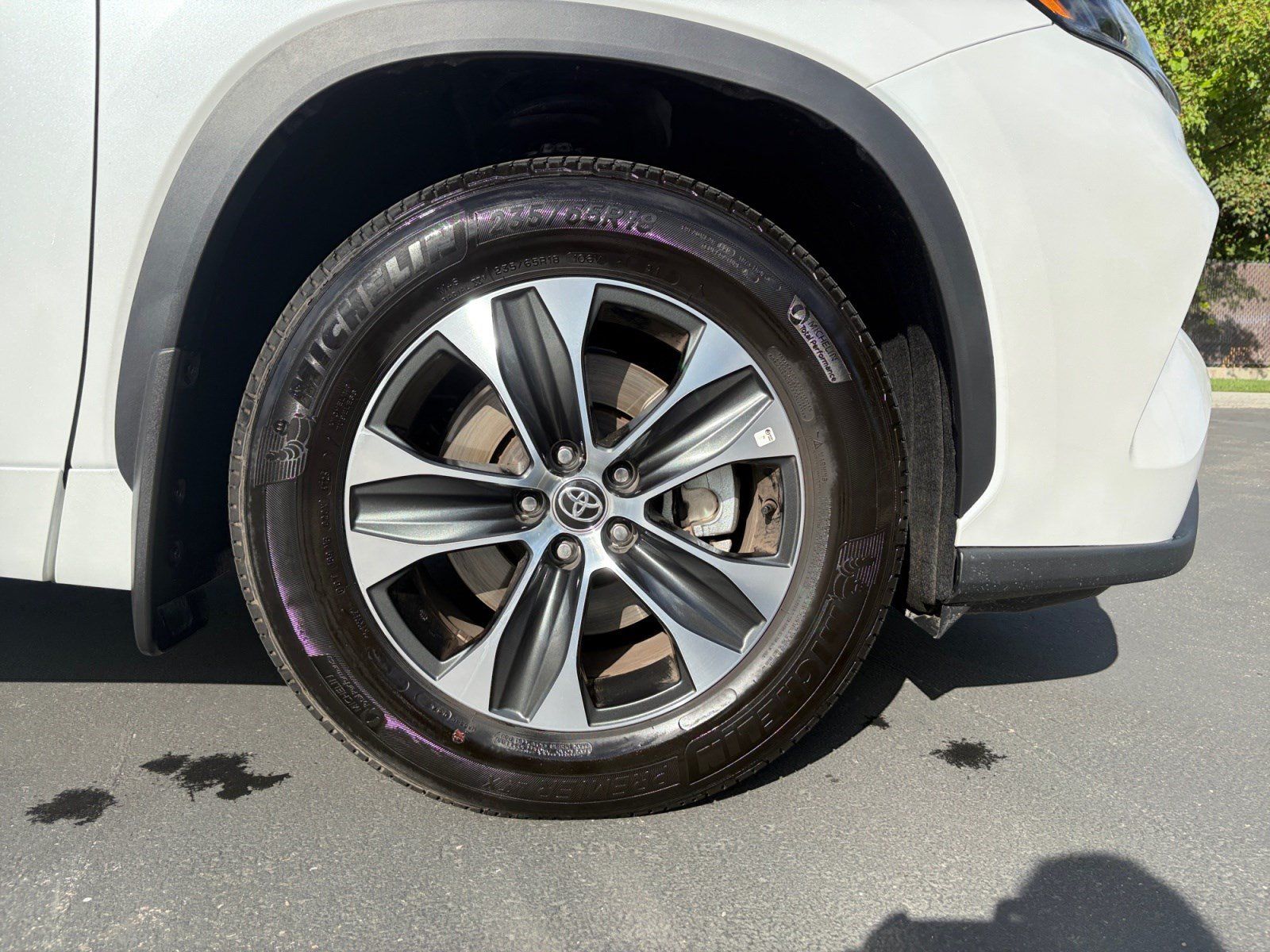 Used 2026 Toyota Highlander XLE AWD/4WD image 31
