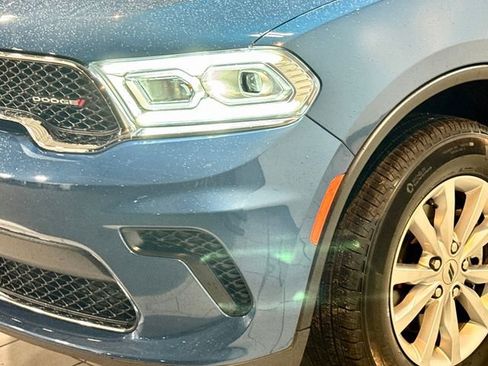 Used 2024 Dodge Durango SXT image 16