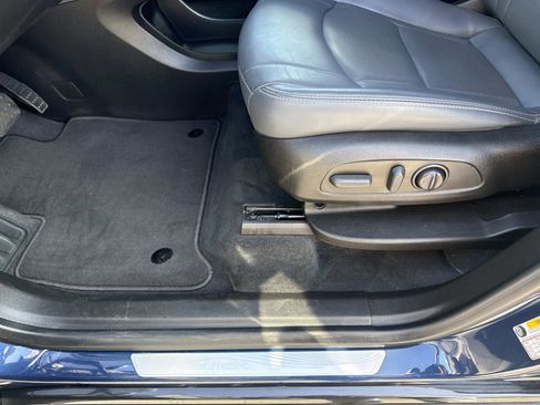 Used 2023 Buick Enclave Essence w/ Experience Buick Package image 21