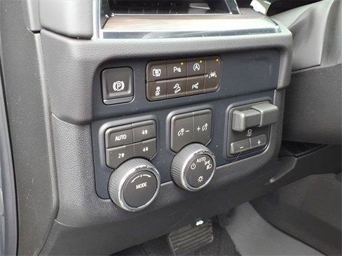 New 2026 Chevrolet Tahoe LS image 15