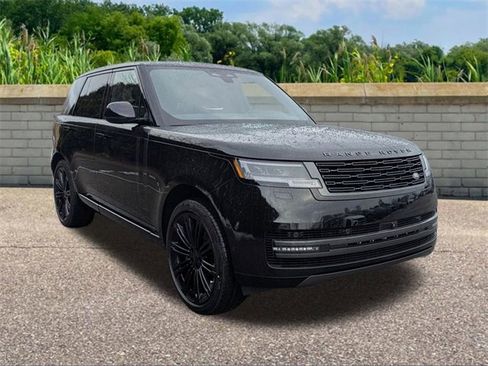 New 2026 Land Rover Range Rover SE image 3