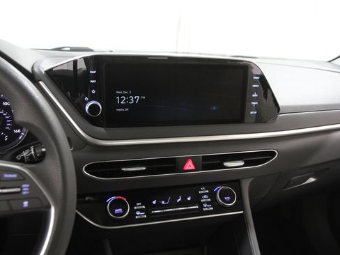 Certified 2023 Hyundai Sonata SEL image 9