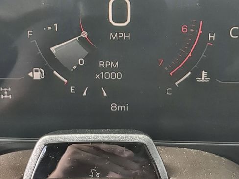 New 2026 GMC Yukon Elevation image 12