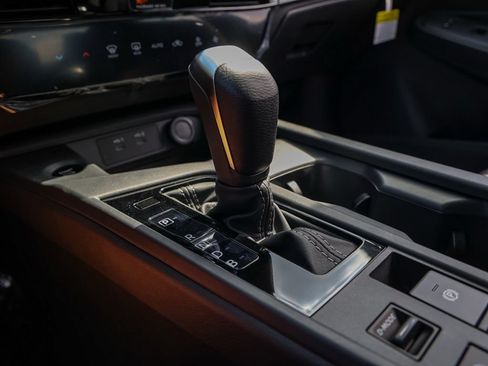 New 2026 Nissan Sentra SV FWD image 29