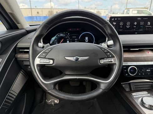 Used 2023 Genesis G80 image 17