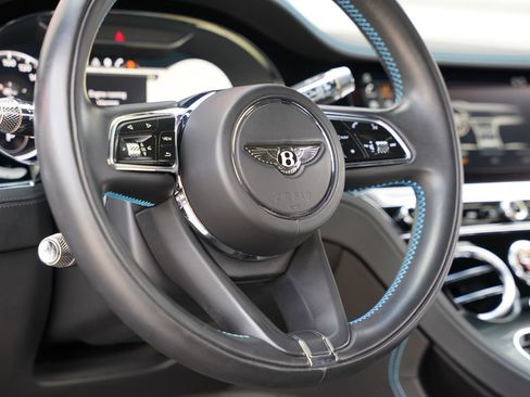 Used 2021 Bentley Continental GT image 29