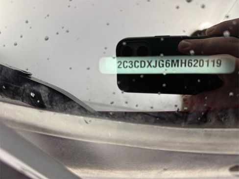 Used 2021 Dodge Charger SXT w/ Blacktop Package image 29