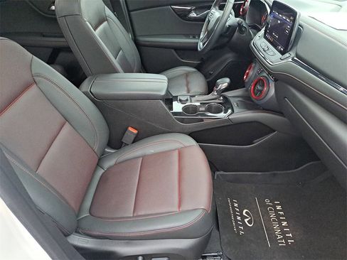 Used 2023 Chevrolet Blazer RS w/ Enhanced Convenience Package image 29