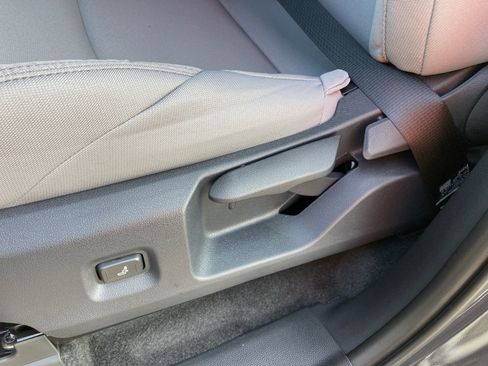 Certified 2026 Toyota Tacoma SR5 image 14