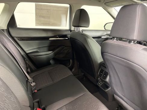 New 2026 Kia Seltos S image 19