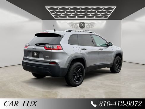 Used 2021 Jeep Cherokee Latitude image 5