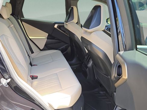 Used 2025 BMW X3 xDrive30i w/ Convenience Package AWD/4WD image 14