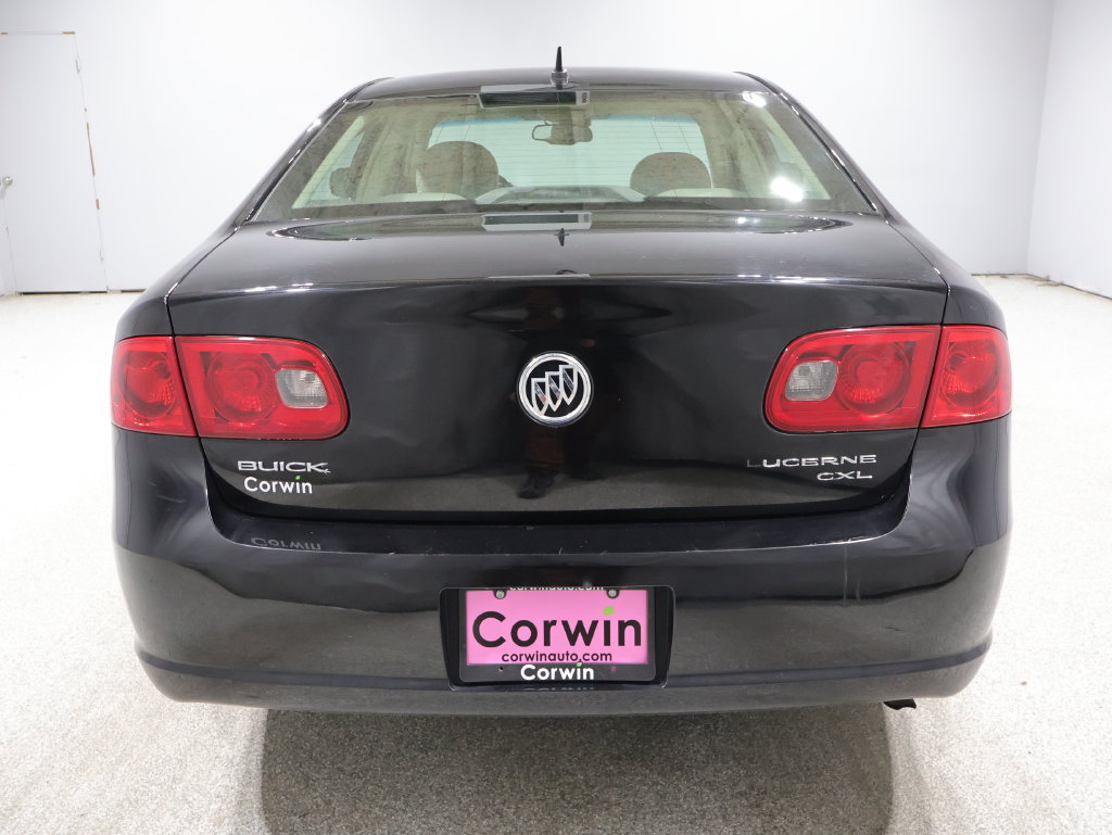 Used 2007 Buick Lucerne CXL w/ Luxury Package FWD image 3