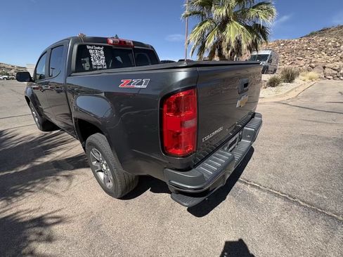 Used 2016 Chevrolet Colorado Z71 AWD/4WD image 3
