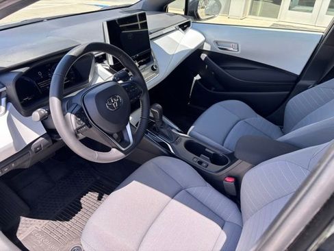 Used 2026 Toyota Corolla SE FWD image 12