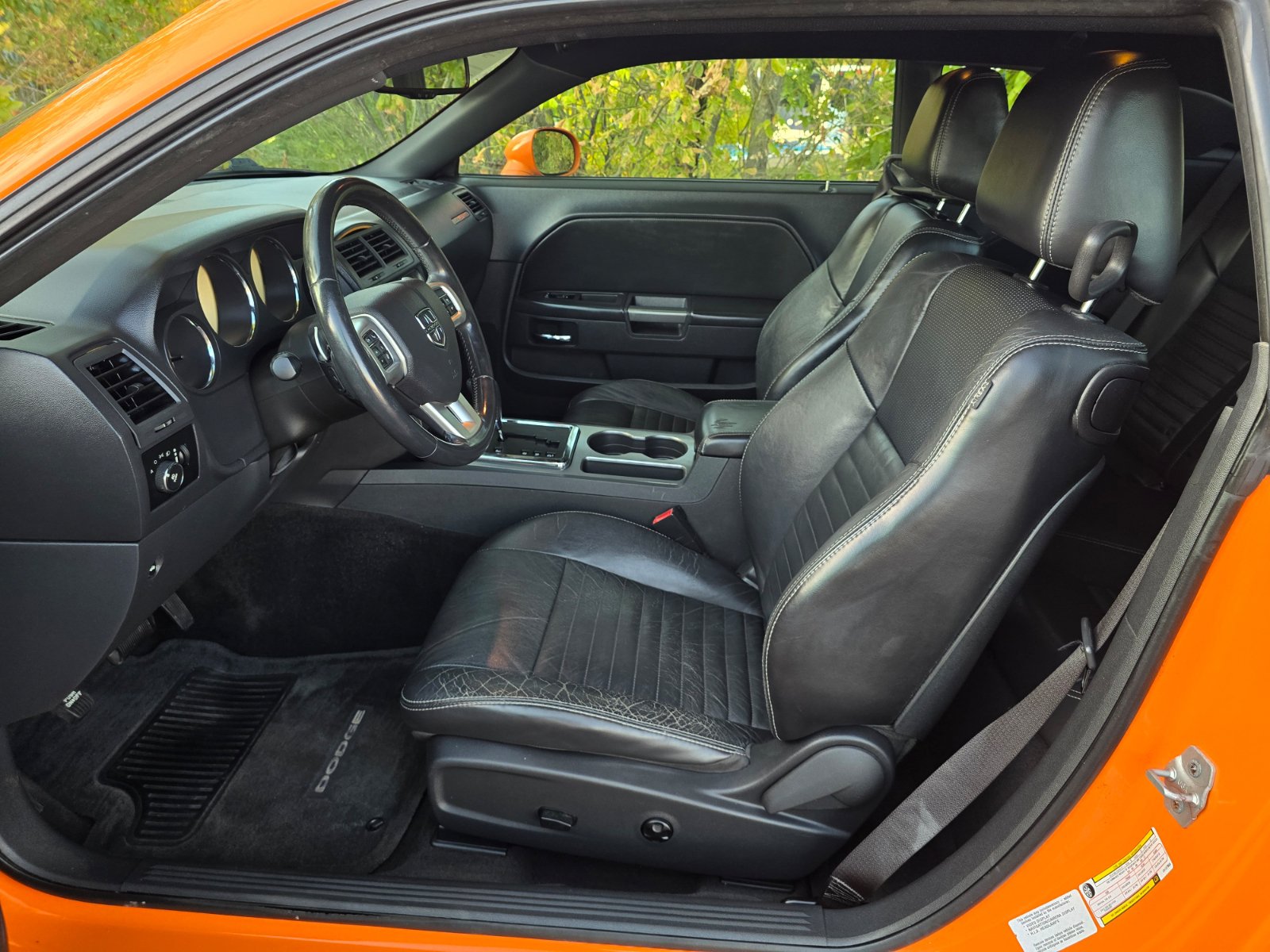 Used 2012 Dodge Challenger R/T RWD image 12