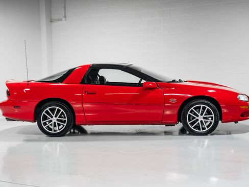 Used 2002 Chevrolet Camaro Z28 w/ SS Performance/Appearance Pkg image 2
