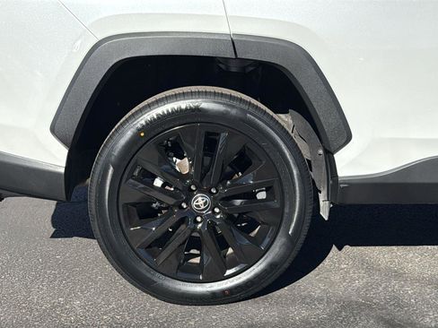 Certified 2024 Toyota RAV4 XLE Premium image 9