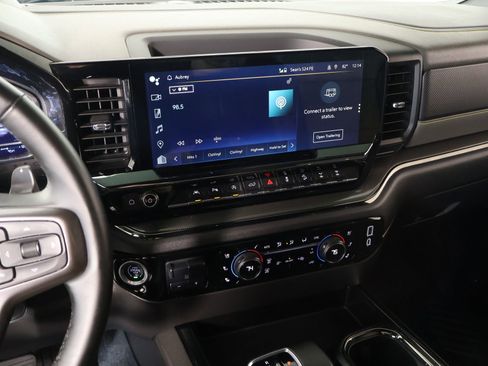 Used 2024 Chevrolet Silverado 1500 ZR2 w/ ZR2 Bison Edition image 5