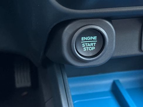 New 2025 Ford Maverick XLT image 22