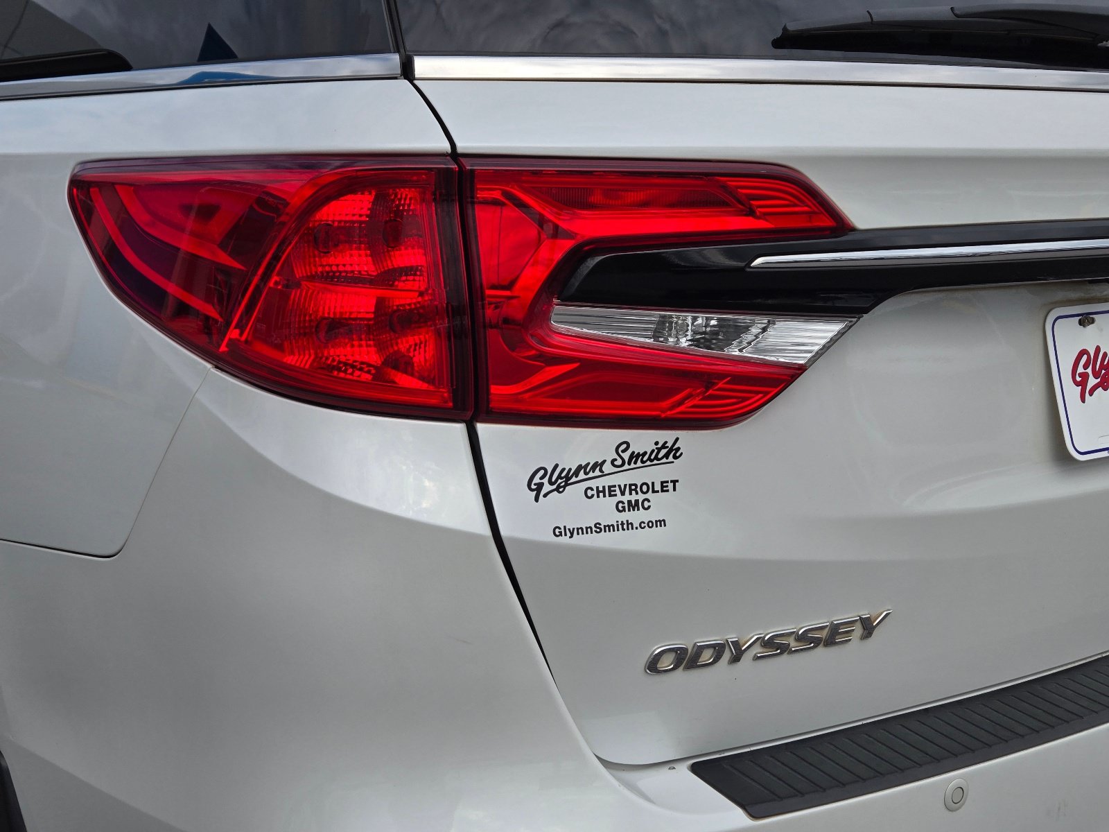 Used 2023 Honda Odyssey Touring image 9