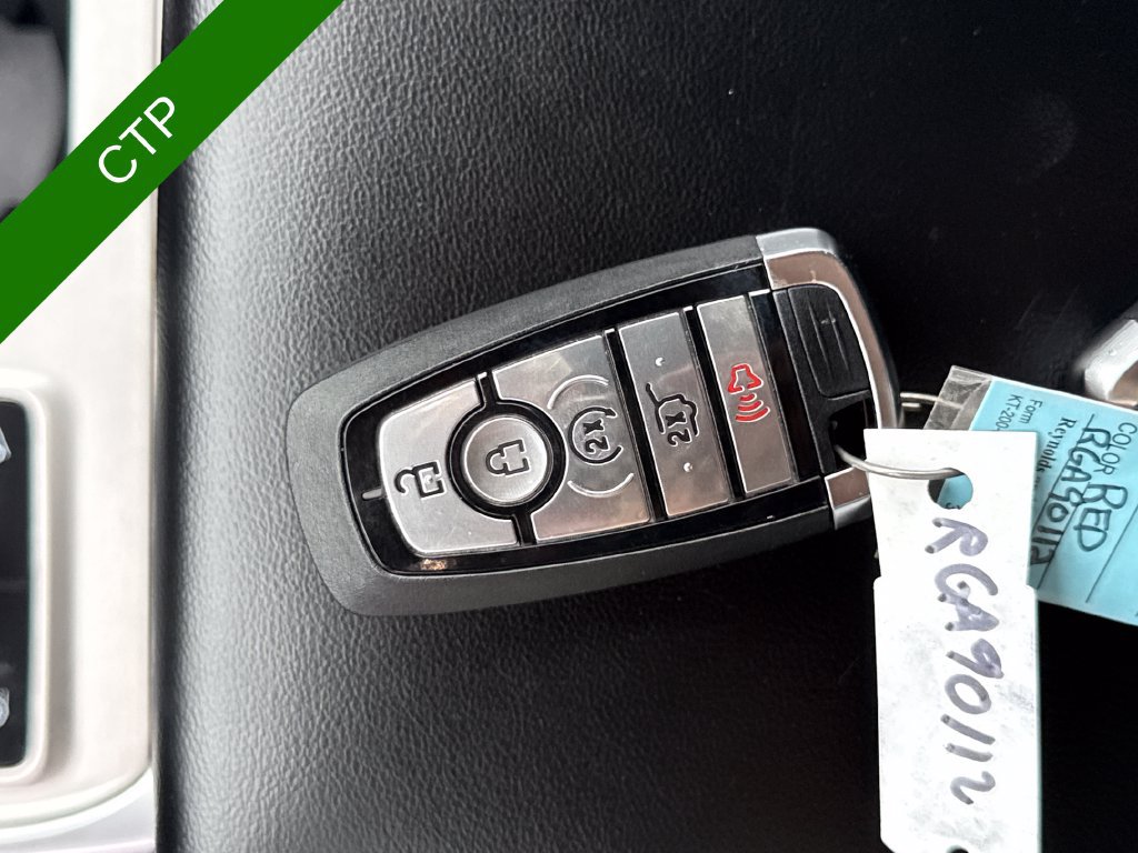 Used 2024 Ford Explorer XLT w/ Equipment Group 202A AWD/4WD image 35