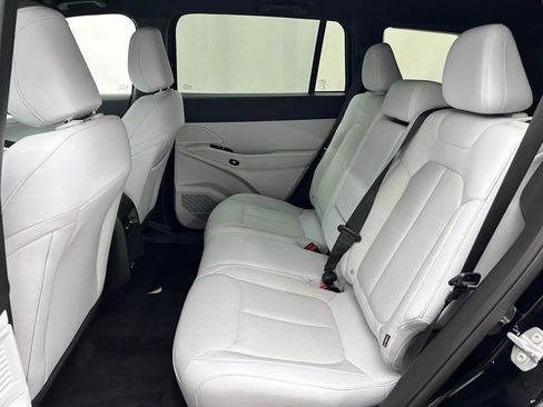 New 2026 Jeep Cherokee Laredo AWD/4WD image 14