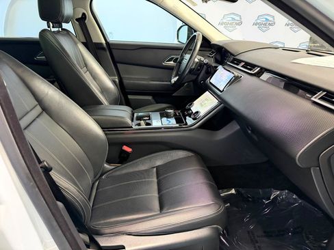 Used 2018 Land Rover Range Rover Velar S AWD/4WD image 27