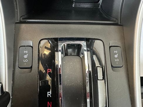 Used 2015 Honda Accord EX-L image 6