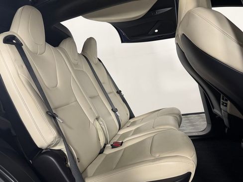 Used 2020 Tesla Model X Long Range image 21