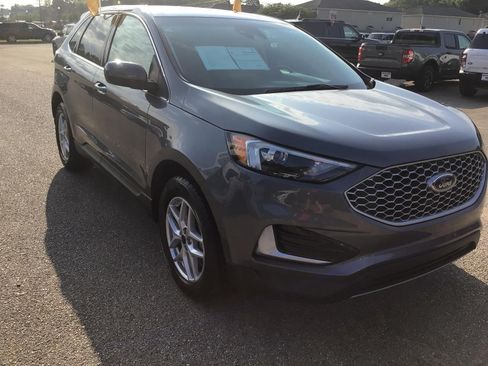 Used 2024 Ford Edge SEL AWD/4WD image 8