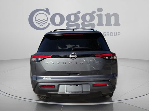 Certified 2026 Nissan Pathfinder SL AWD/4WD image 5