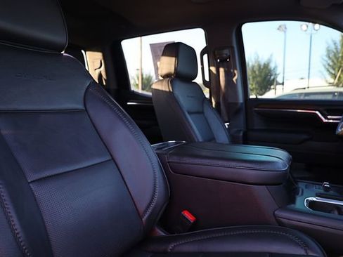 Used 2024 GMC Sierra 1500 Denali w/ Denali Reserve Package image 42