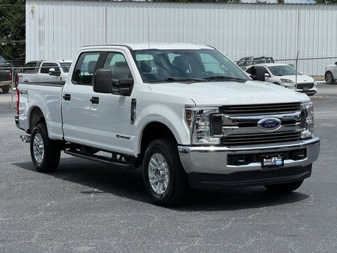 Used 2019 Ford F250 XL w/ STX Appearance Package AWD/4WD image 9