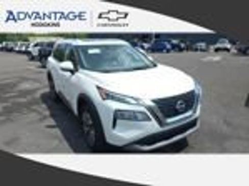 Used 2023 Nissan Rogue SV w/ SV Premium B Package AWD/4WD image 1